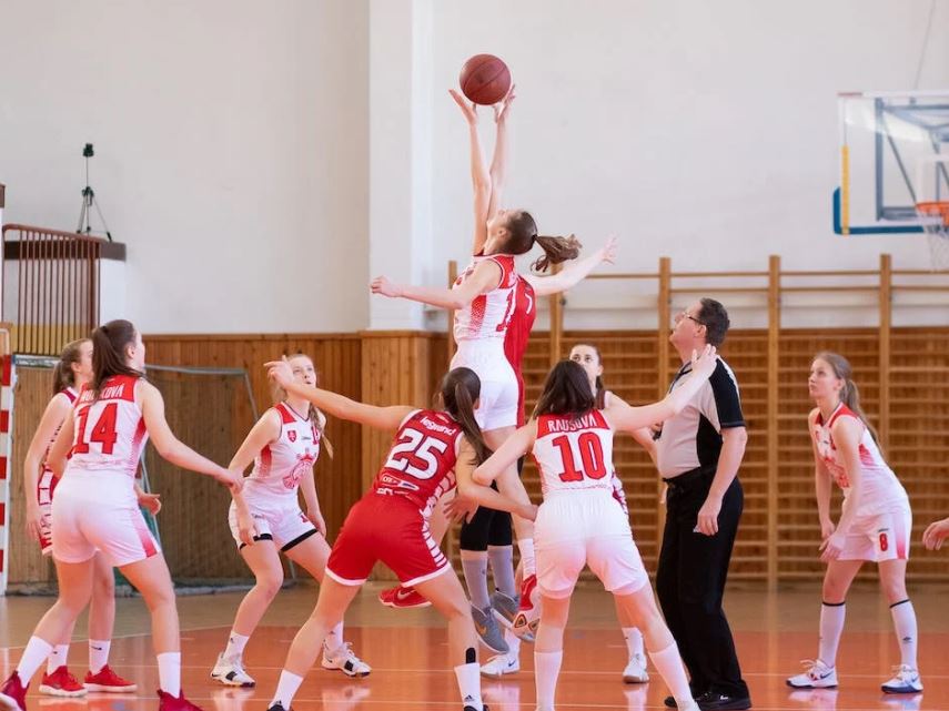 Berapa Menit Permainan Bola Basket?