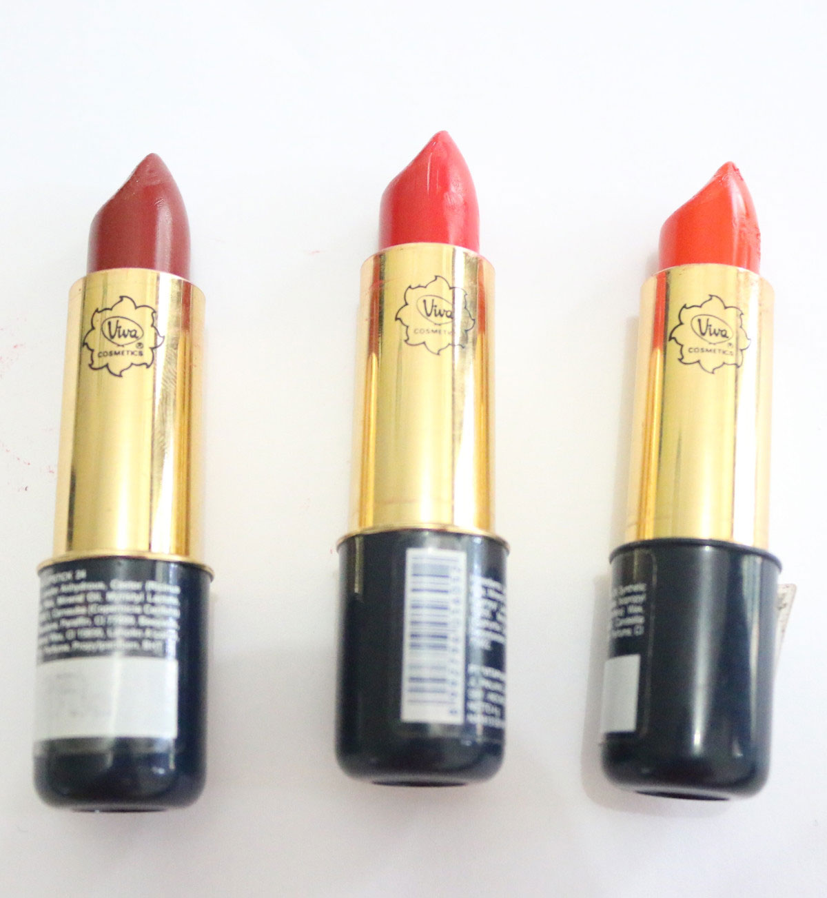 rekomendasi lipstik merah Lipstik pinhome 20rb