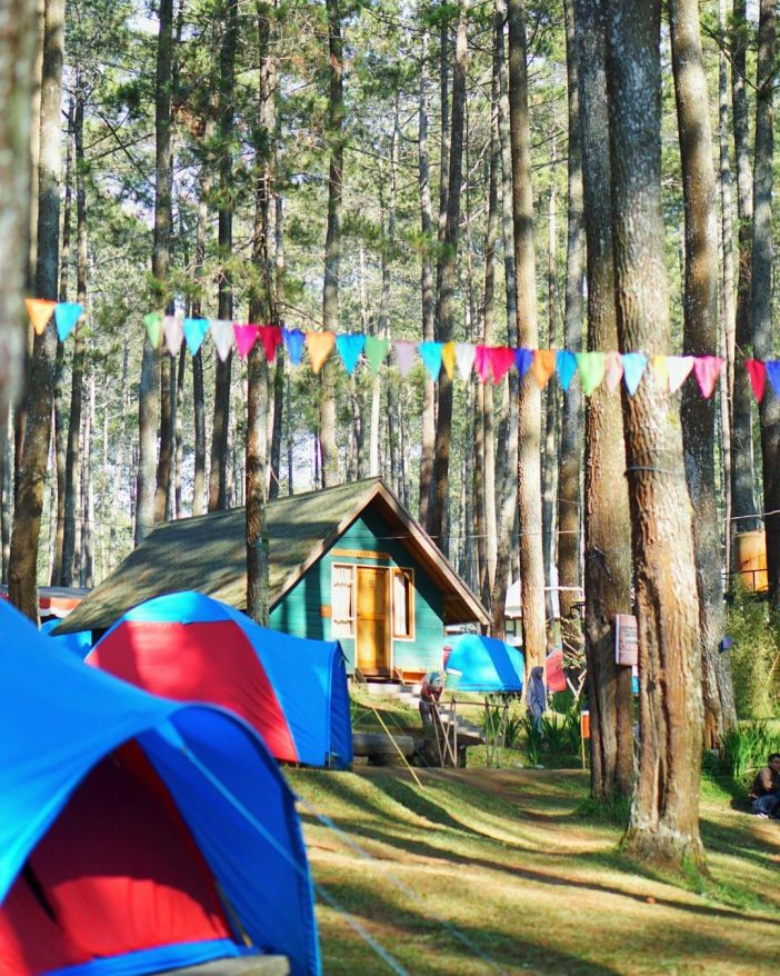 15 Wisata Camping di Bandung Terbaru dan Terlengkap 2020