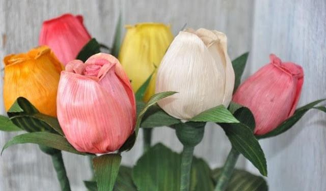 Kerajinan Bunga Tulip Dari Kulit Jagung