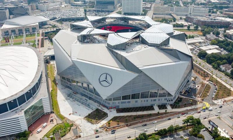 Mercedes-Benz Stadium menjadi stadion termegah di dunia