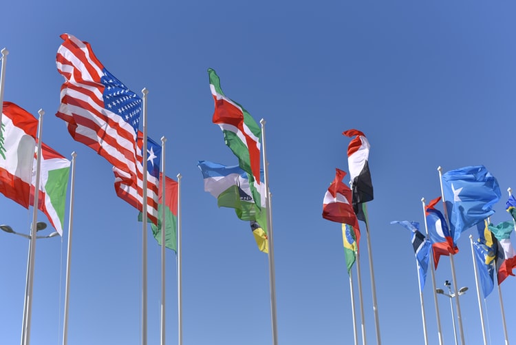 dampak globalisasi, bendera dunia