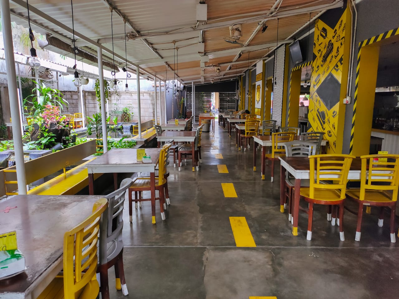 18 Cafe di Tangerang yang Seru untuk Tempat Nongkrong - Info Area